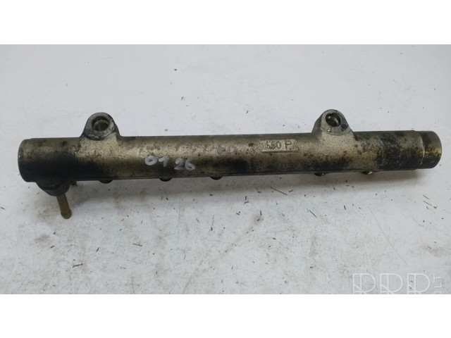 Топливная рампа 0445214046   Toyota Yaris 1.4 