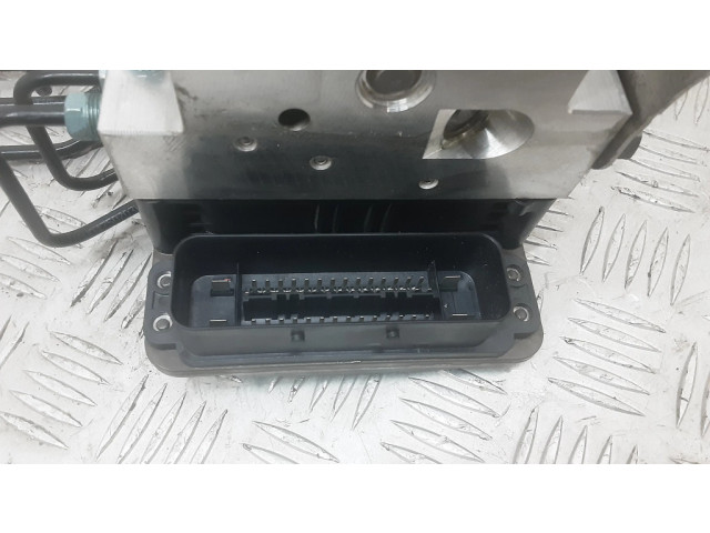 Блок АБС 6799048   BMW  7 F01 F02 F03 F04  2008-2016 года