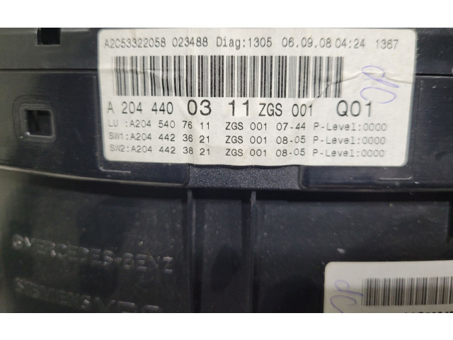 Панель приборов A2044400311   Mercedes-Benz GLK (X204)       