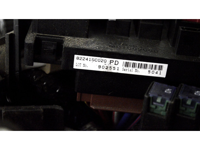 Блок предохранителей  82241SC020   Subaru Forester SH    