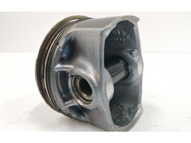  Поршень DKRA   Skoda Octavia Mk3 (5E)  