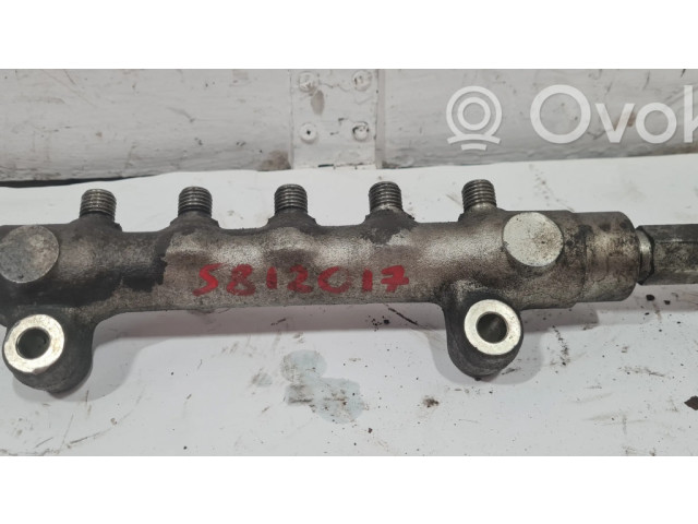 Топливная рампа 16670AA000   Subaru Forester SH 2.0 