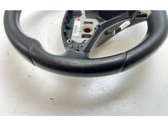 Volant Tesla Model S 2015 103677400A