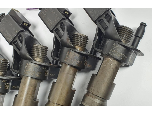 Форсунка A6420701387    Chrysler 300 - 300C   