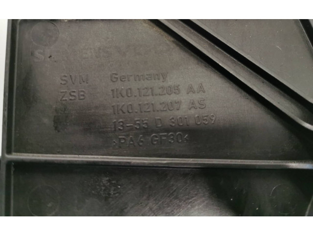 Вентилятор радиатора 1K0121205AA Volkswagen Golf SportWagen