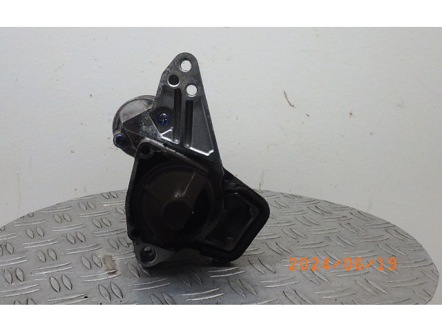 Стартер     233000779R    Dacia Sandero 