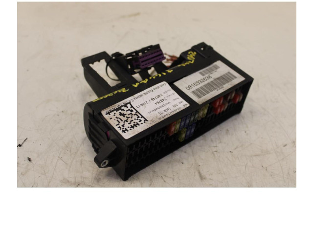   Pojistková skříňka 0816332638, 570002111884   Volkswagen Tiguan 2008