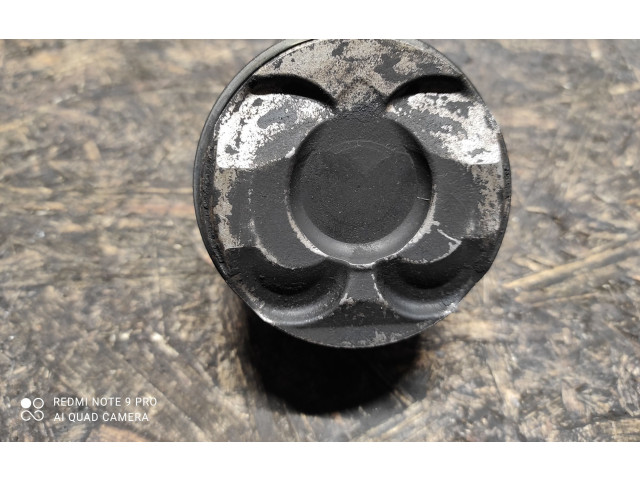  Поршень с шатуном    Mini Cooper Countryman R60  