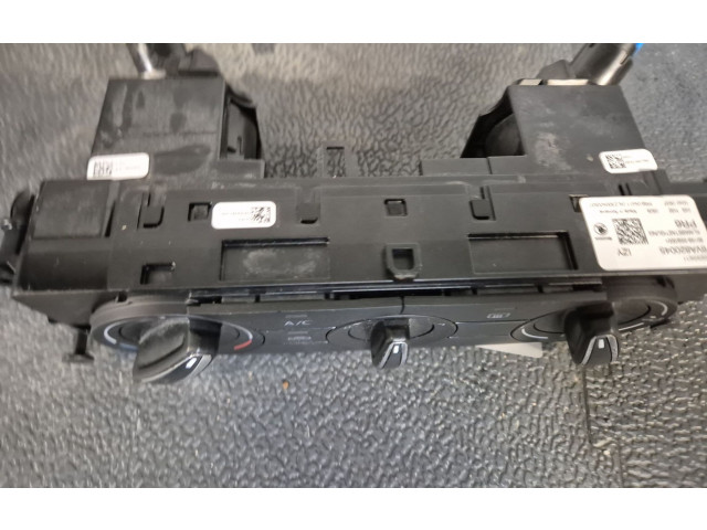 Блок управления климат-контролем 6VA820045IZY Skoda Fabia Mk4 (6VA)