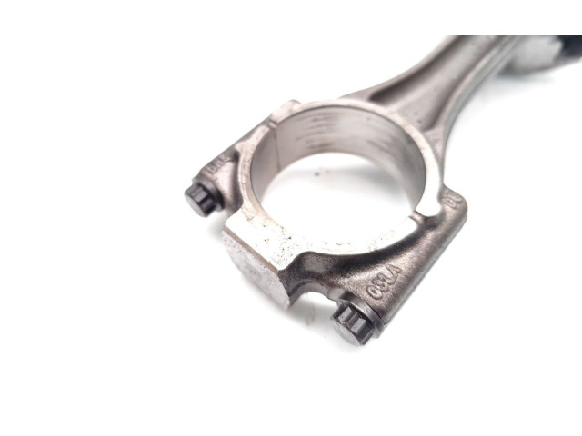 Поршень с шатуном CLHA CLHA Skoda Octavia Mk3 (5E)