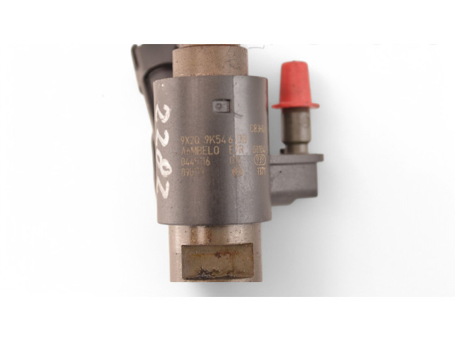 Форсунка 9X2Q9K546DB, C2C40577    Jaguar XF X250  306DT 