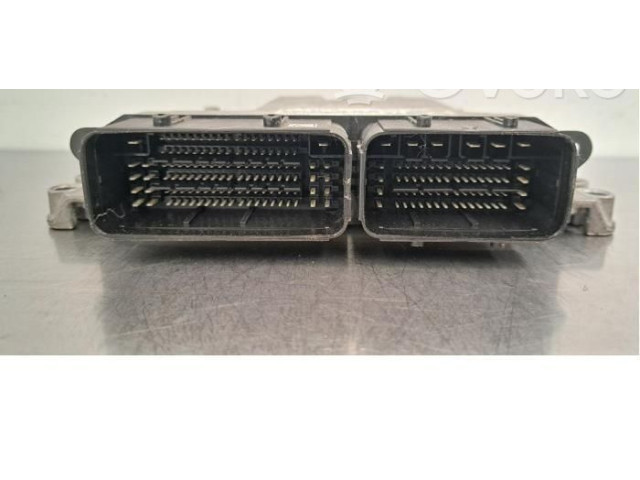 Блок управления двигателя 9845780880   Peugeot Partner III