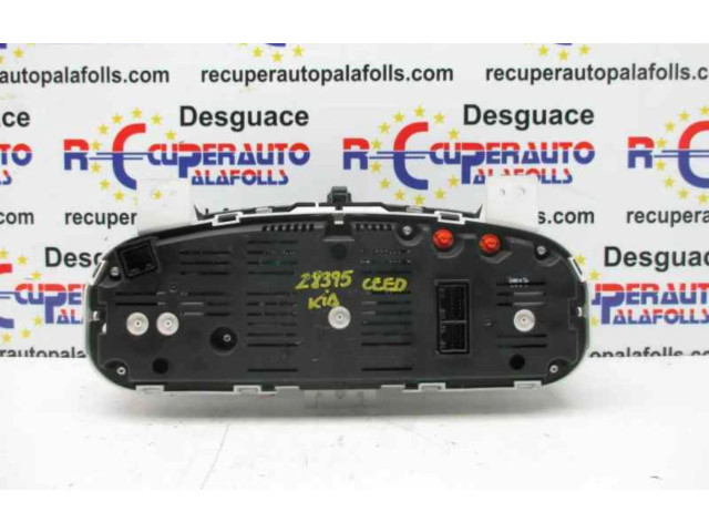 Панель приборов 940231H080 KIA Pro Cee'd I