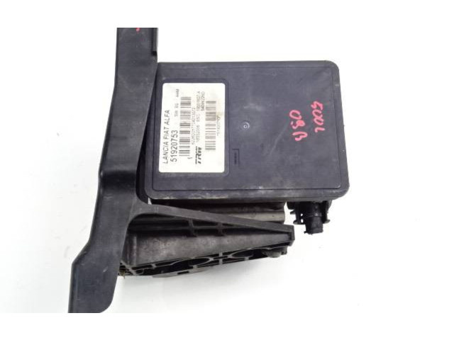 Jednotka ABS 51920753, 18552006 Fiat 500L 2013