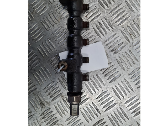 Топливная рампа 9654592680   Citroen C3  