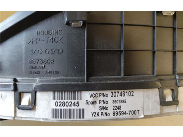 Панель приборов 8673802, 8673802   Volvo S60       