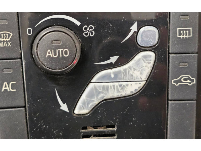 Блок управления климат-контролем 31398066, SN2001003336   Volvo V60