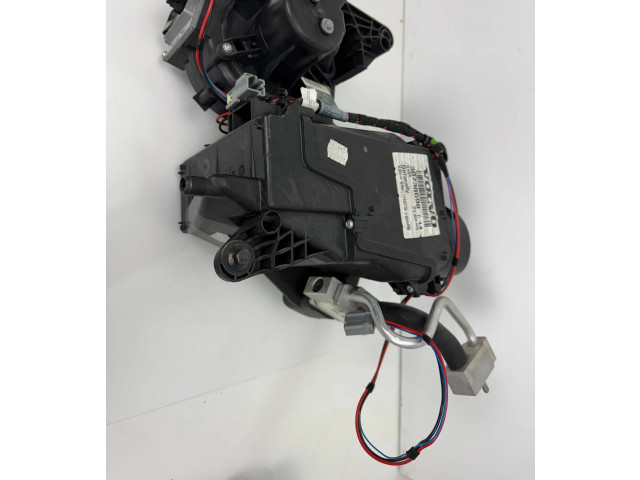 Вентилятор печки    30730698, 110278529480   Volvo XC90