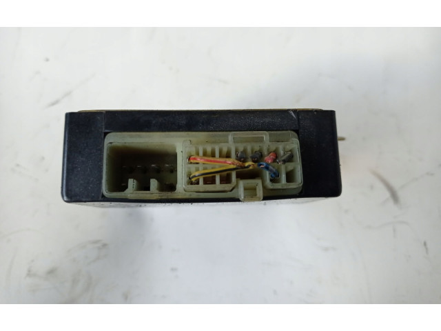 Блок управления MR116523 Mitsubishi Carisma