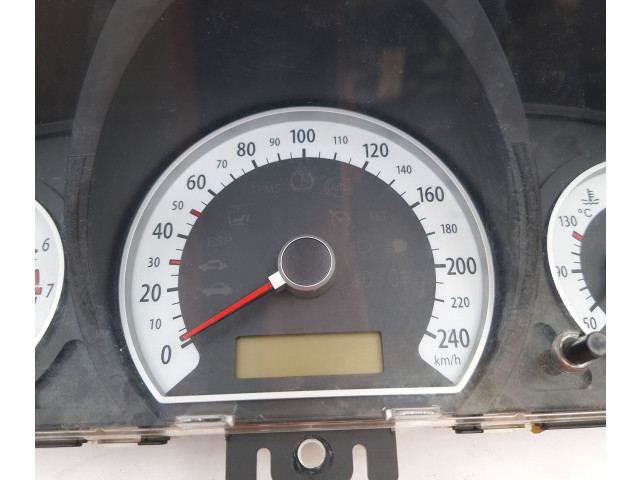 Панель приборов KIA Ceed