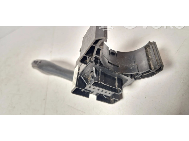 Ручка стеклоочистителей 4B0953503H, CZK0301202032 Volkswagen Golf IV