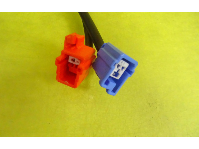 Подрулевой шлейф SRS    KIA Shuma