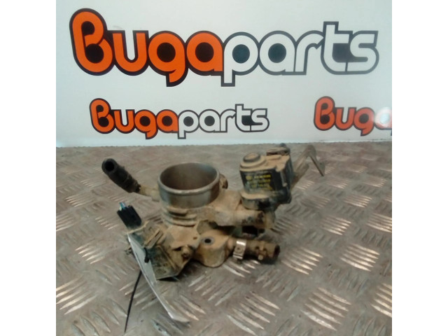 Vstřikovací lišta 0K24718911 KIA Rio pro benzínový motor 1.3