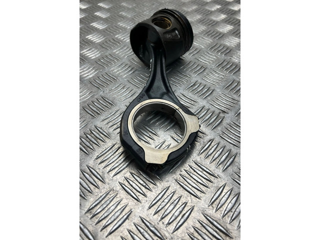 Turbodmychadlo Поршень с шатуном A6420305220, A6420300518 Mercedes-Benz GLE (W166 - C292)
