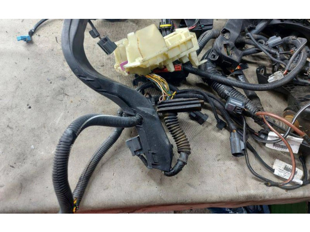 Блок предохранителей  9494210   Volvo XC90    