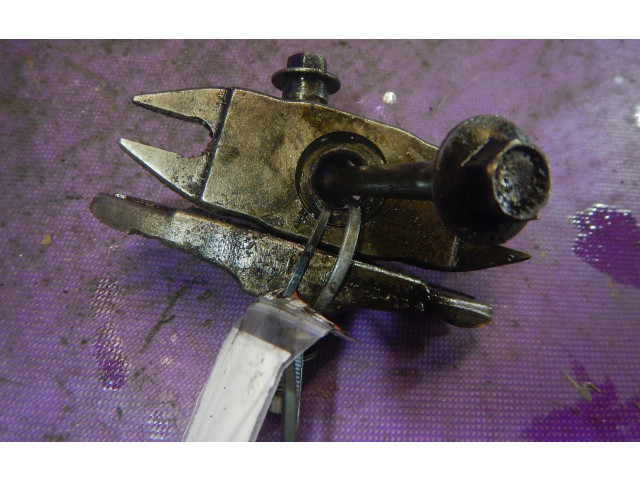 Vstřikovač Mazda Premacy RF4F