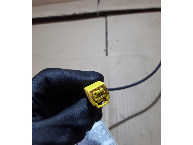 Подушка безопасности в сиденье    Audi A1