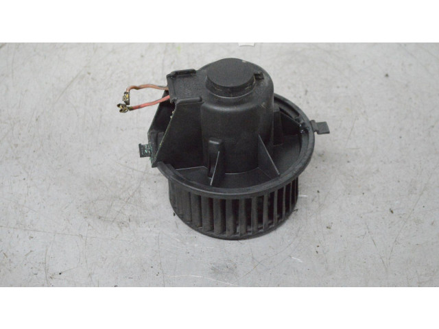 Вентилятор печки Volkswagen Jetta II