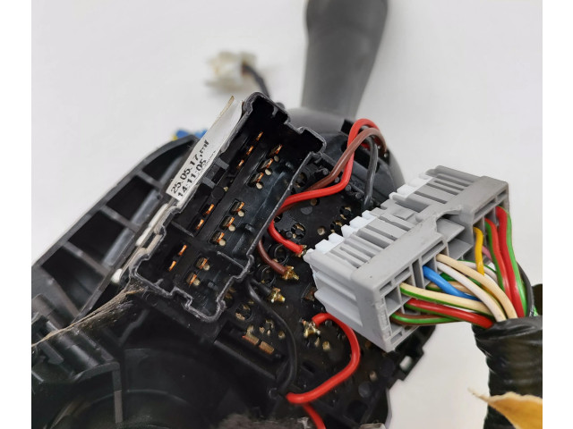 Подрулевой переключатель 255671453R, 479457095R Dacia Sandero