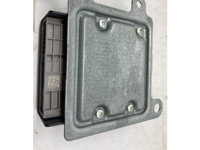 Блок подушек безопасности    Renault Trafic III (X82)