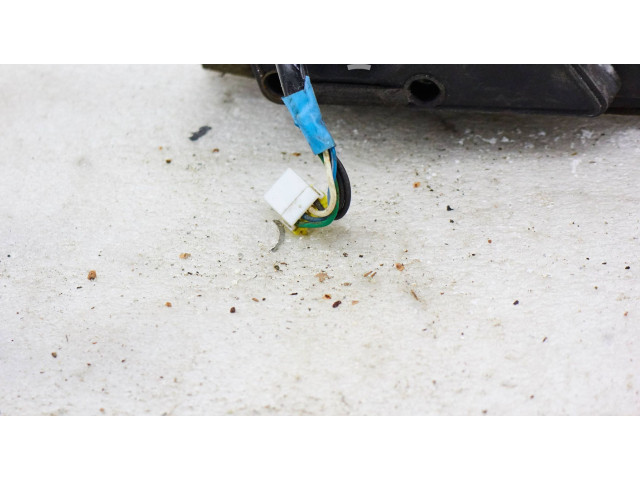 Zpětné zrcátko Mitsubishi Pajero 2004 e13010408