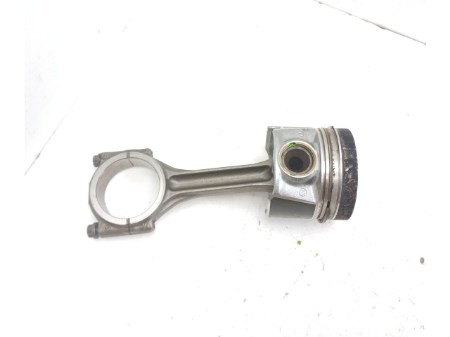 Píst BHS, 04LA   Volkswagen Caddy    DFSD 