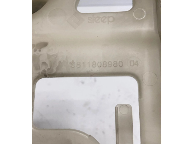 Pojistková skříňka 9811808980 Citroen Berlingo 2019