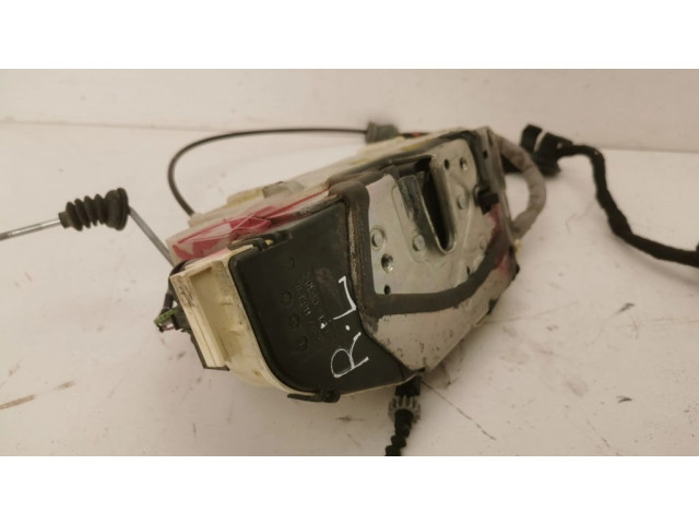 Задний замок