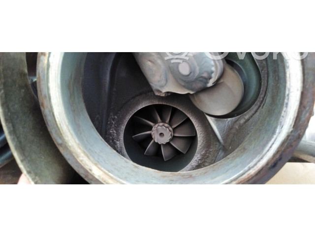 Turbodmychadlo Турбина 796484   Ferrari F8 Spider   