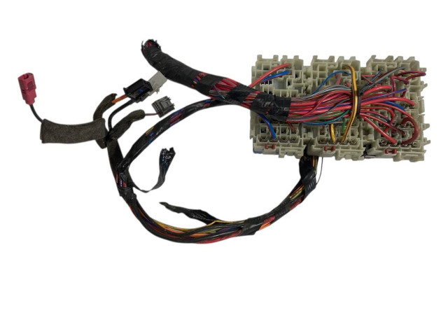 Блок предохранителей    Volvo XC70    