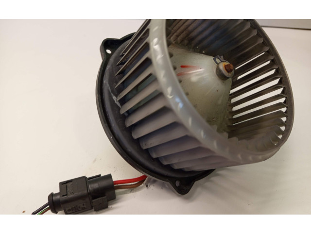 Вентилятор печки 4B1820021B Audi A6 S6 C5 4B