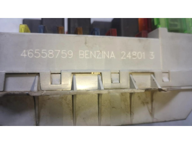 Блок предохранителей 46558759 Alfa Romeo 166