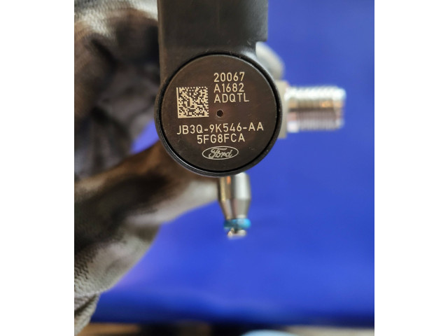 Vstřikovač JB3Q9K546AA Ford Transit VII pro naftový motor 2.0