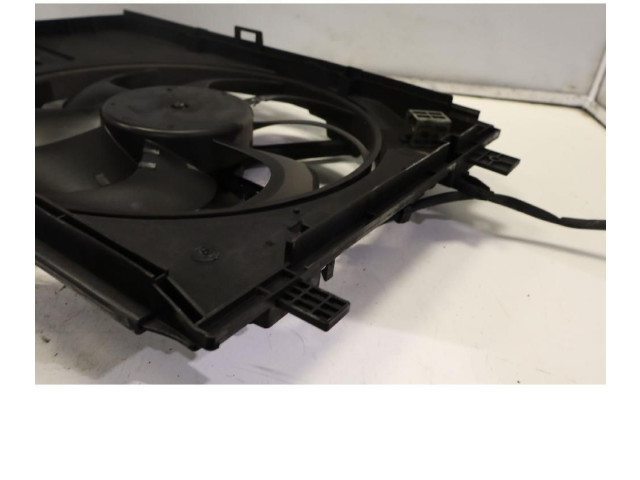 Электрический вентилятор радиаторов 9806313580 Peugeot Partner III