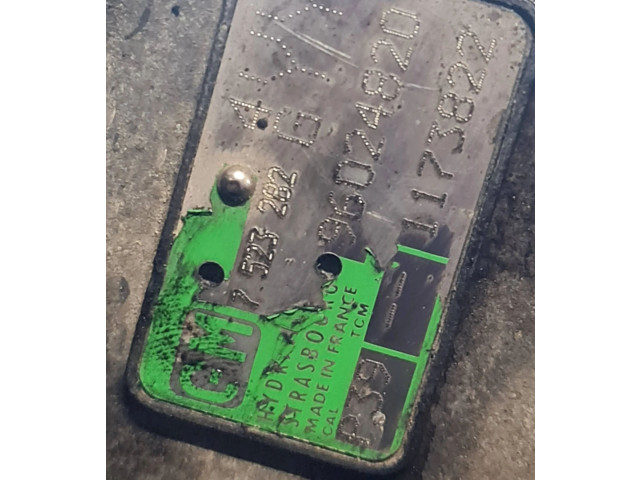 Блок управления коробкой передач 96023542 BMW X3 E83