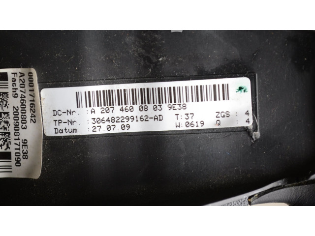 Volant Mercedes-Benz E C207 W207 2009 A2074600803