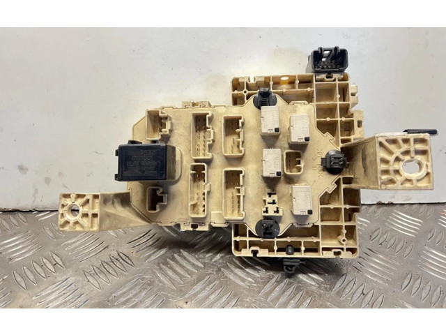 Pojistková skříňka 3677062JC0 Suzuki Swift