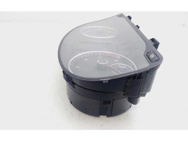 Панель приборов 1T0920875A Volkswagen Touran II