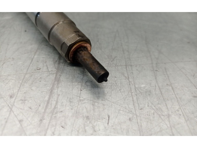 Vstřikovač 04L130277AC, 0445110469BOSCH   Volkswagen Caddy    DFSD 