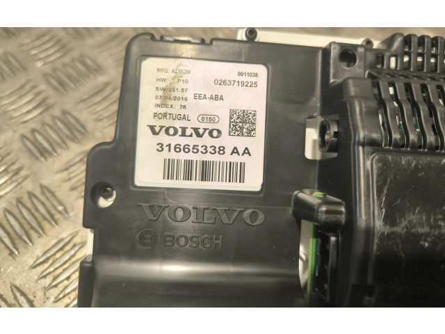 Панель приборов 31665338   Volvo XC90       